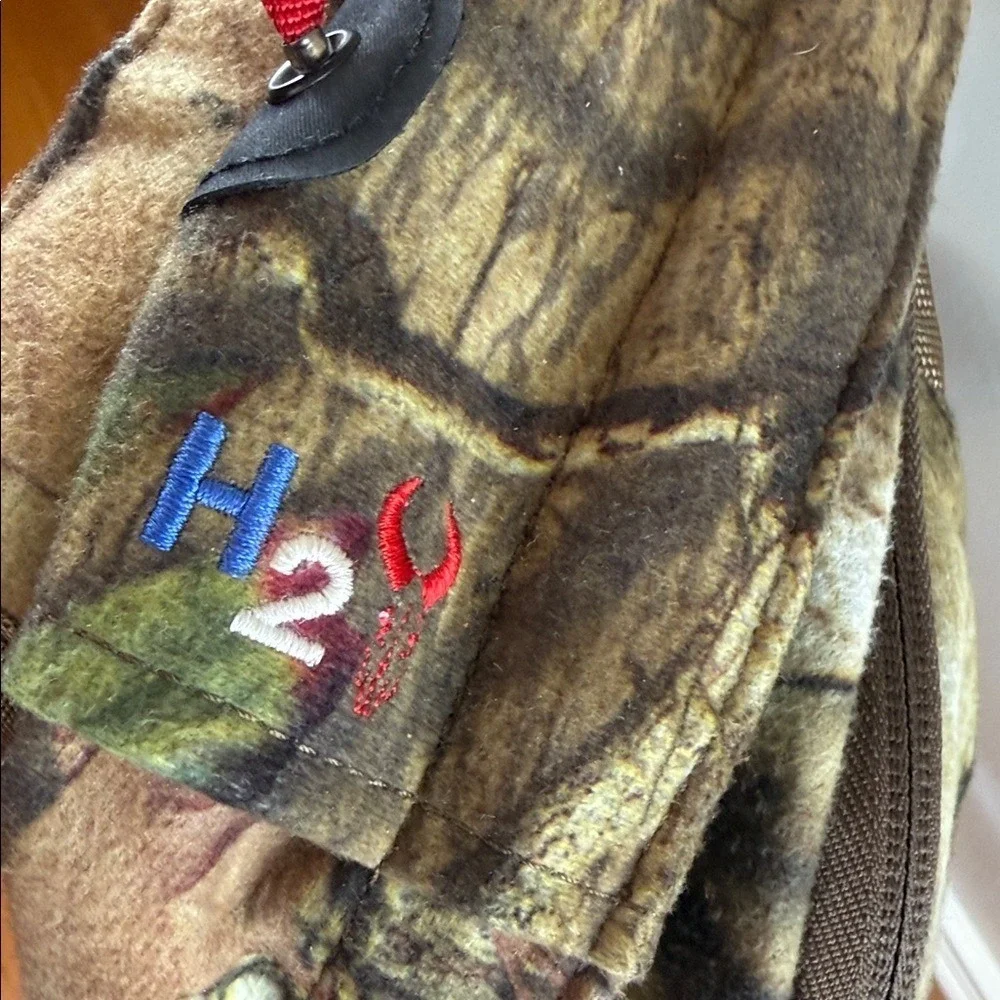 Badlands H2 Camo Hunting Backpack Red Skull‎ Logo